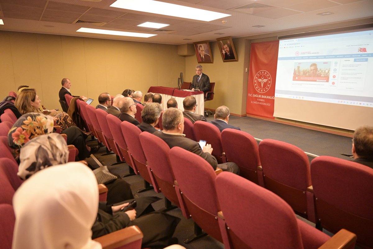 ismgovtr's tweet photo. İstanbul İl Sağlık Müdürümüz Prof. Dr. Kemal Memişoğlu başkanlığında 2024/Mart Başkanlar ve İlçe Sağlık Müdürleri Toplantısı gerçekleştirildi.
🇹🇷
🇹🇷
#DünyaSağlıkMerkezi #İstanbul https://t.co/EyJD61E3TF