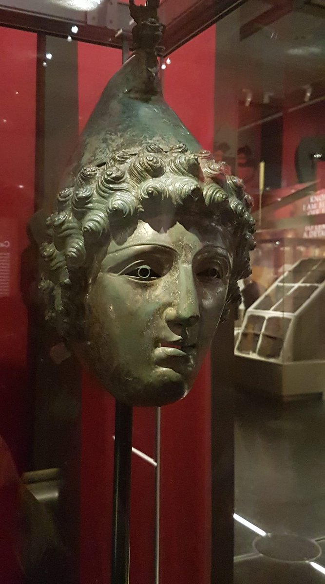 lcssdetecting's tweet image. Had a marvellous day out in London town. @britishmuseum Legion exhibition. Great to see so many young people getting involved and hands on. I just stared at this too long!