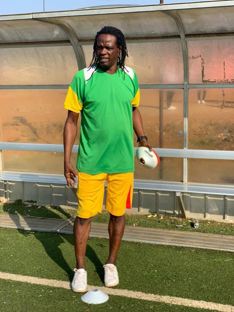 thomasdbrima's tweet photo. My deepest condolences to the family, friends, and fans of Lamin Bangura, a true legend of Sierra Leone. His passing is a great loss to the football community. My thoughts are also with the injured players from the tragic accident. May they find strength and comfort. RIP Lamin. https://t.co/ET7sk9346v