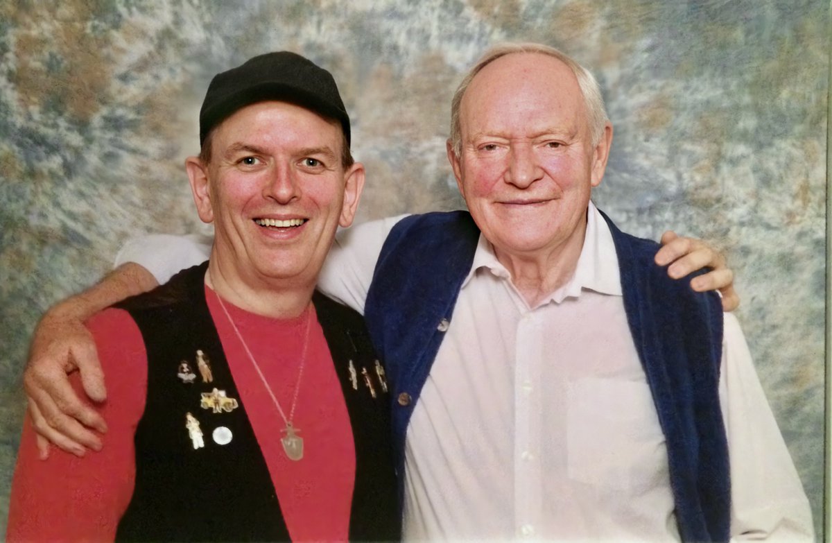 Happy 89th Birthday to the wonderful & brilliant actor Julian Glover. #JulianGlover #TheAvengers #DoctorWho #QuatermassandthePit #IndianaJonesandtheLastCrusade #ForYouEyesOnly