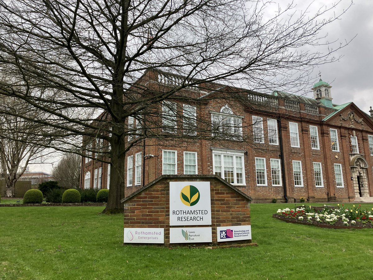 🌱 Great to be visiting @Rothamsted for @MonogramUK #Monogram24 conference this week - learning about a wealth of #crop #plantscience #foodsecurity research and meeting the talented folks from across the UK and beyond who are doing it! 🌱🌏🌍🌎