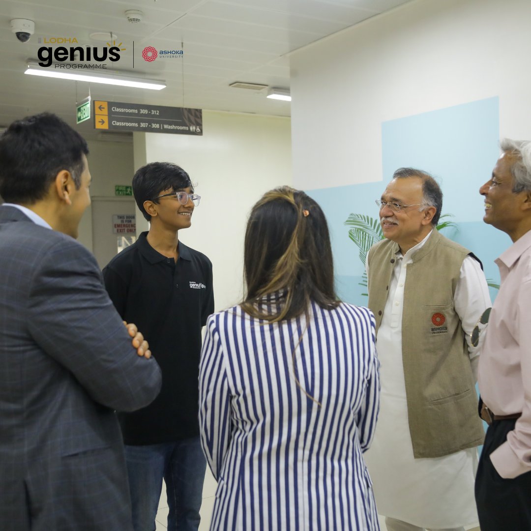 Networking at its best with the Lodha Genius Programme! Our students don't just learn – they connect, creating a community of future changemakers.

@lodhagroup01 <a href="/AshokaUniv/">Ashoka University</a>

#Networking #LodhaGeniusProgramme #StudentCommunity