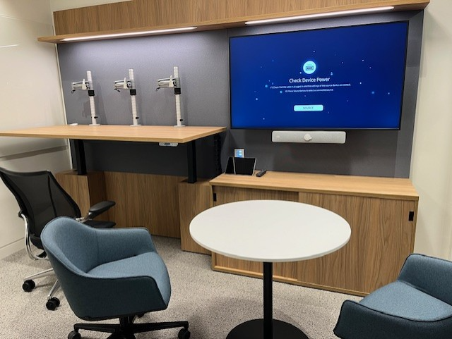 Our team recently installed <a href="/Knoll_Inc/">Knoll</a> executive offices for an investment client's Mayfair HQ with sit/stand desks, a Zoom zone wall, lateral shelves with dimmable LED task lights, and completed with <a href="/Humanscale_eu/">Humanscale</a>  Liberty task chairs and <a href="/vitra/">Vitra</a>  Soft Shell guest chairs.