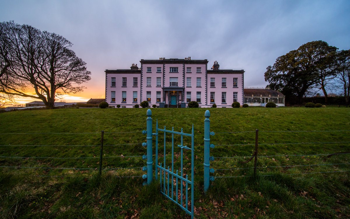 Longville House is a charming destination for those seeking a tranquil Easter break secure.longuevillehouse.ie/bookings/speci…