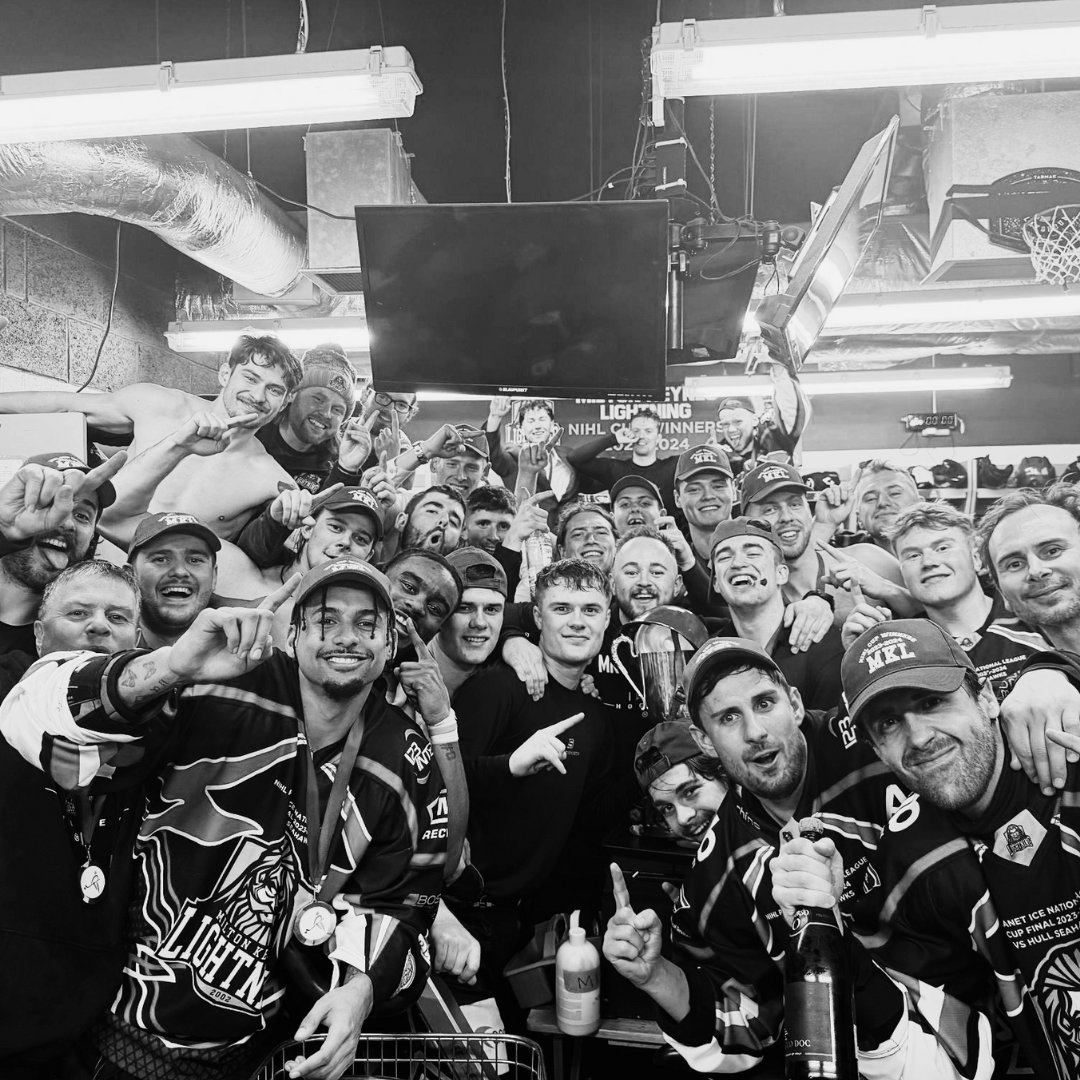 So much spirit in this group, this team. You could see the happiness in every single one of them after last nights win.  If you look really closely, you can see that the Soldier's Hat is being worn by the newest team member...the National Cup itself!

Welcome done Champs