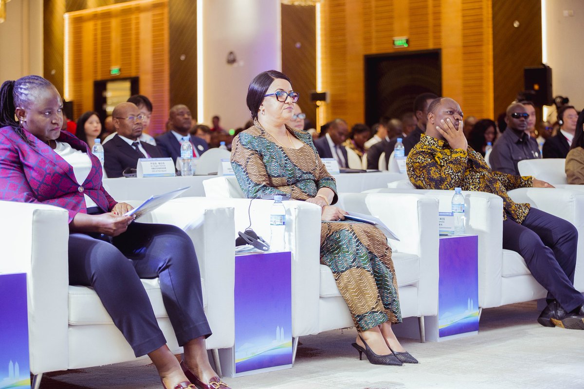The event was graced by the presence of H.E. Dr. Philip Isdor Mipango, Vice President of Tanzania. With a focus on enhancing bilateral trade and economic cooperation between Tanzania and China, the forum brought 200+ members of the private sector & high level government officials