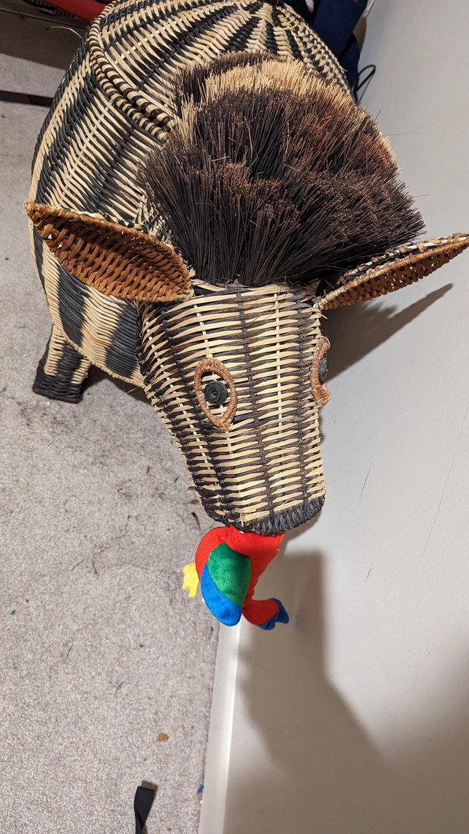 ourplayandart's tweet photo. "Sometimes I bite you."
"Sometimes I ride you."
(When I came back home, I just saw the first part of story made by my mischievous 7 years old, so I continue with the second part)
#ministories
#meandhimseries
#kidlit https://t.co/AHGJaqhMCs