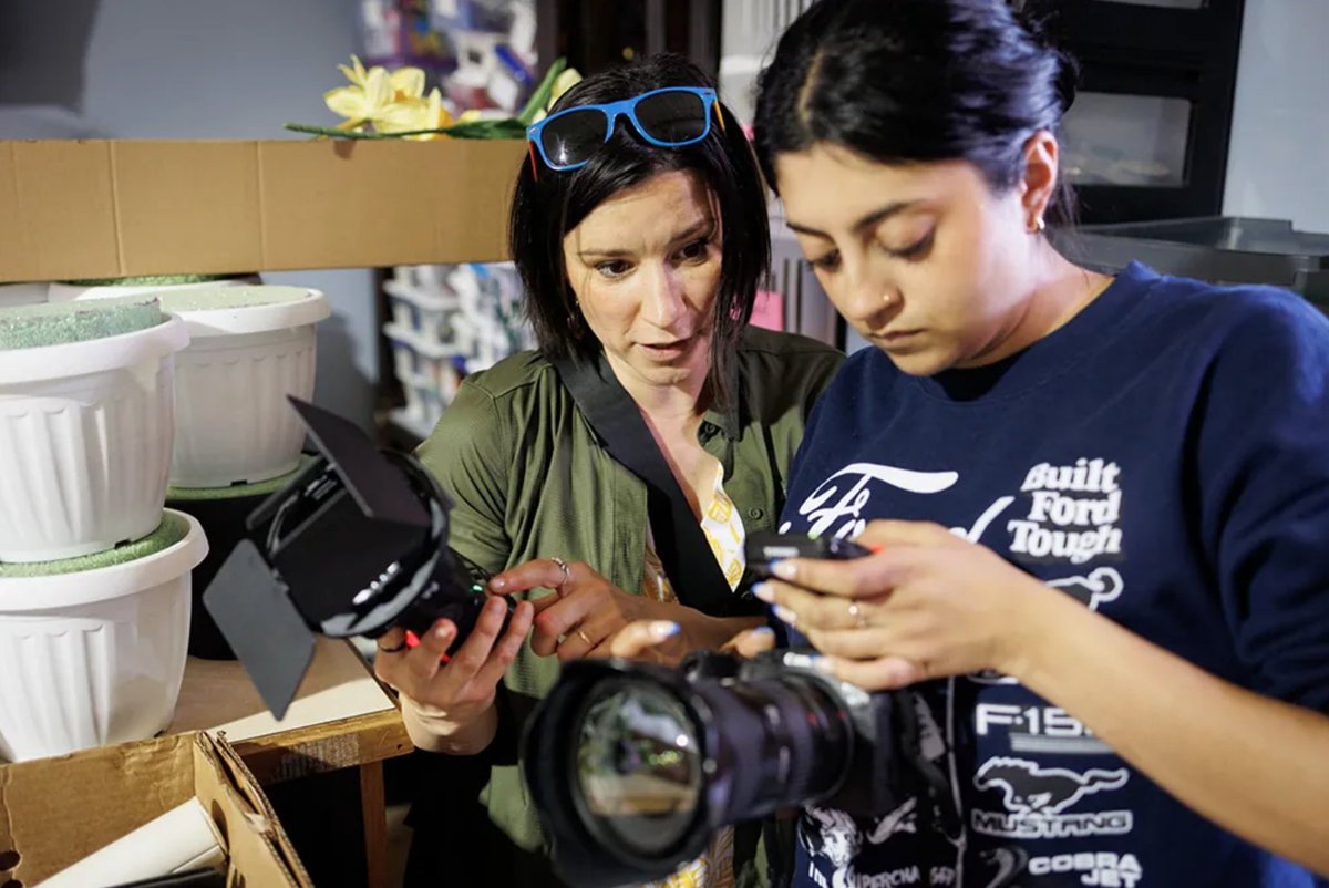 Our Documentary Photojournalism students were recently on the road capturing the spirit and stories of Wilkes County. Thanks to our photojournalism mentors who helped guide our students. grady.uga.edu/news/annual-wo…