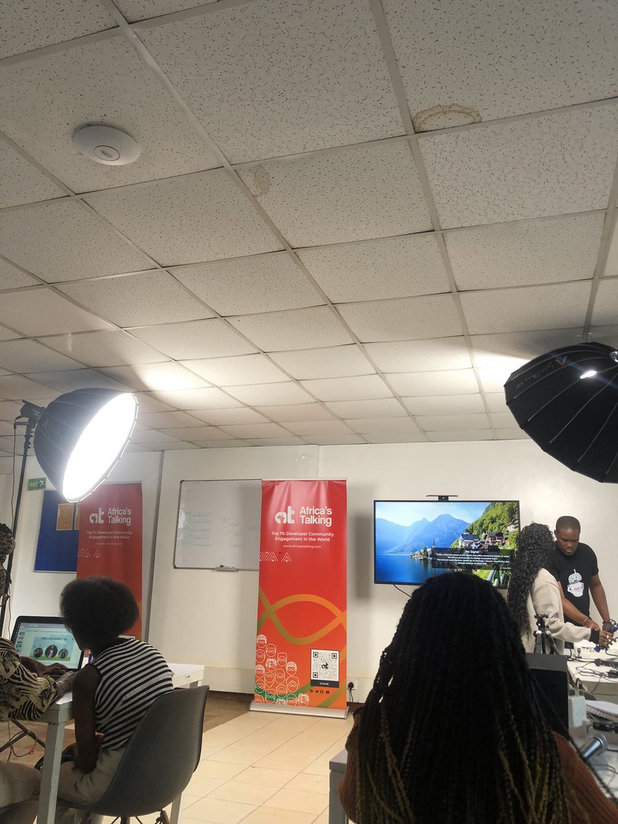 milo_serdie's tweet photo. Presentation time 💻 

#BuildWithAt
#WeLoveNerds
@ATCommunityNBO
@Africastalking
@ATWomenInTech https://t.co/UxGX0KaXcz