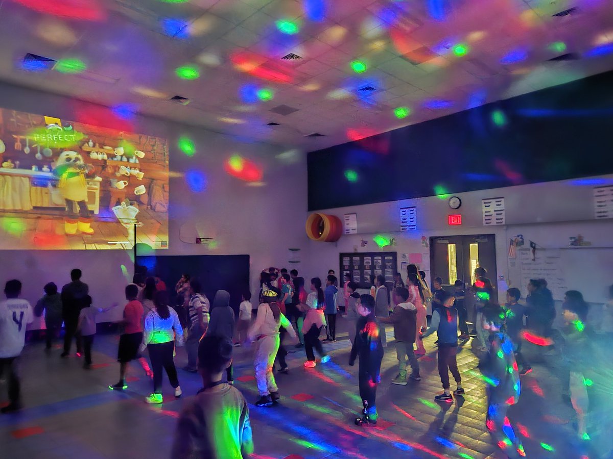 Deborah Schnitzer tweet media