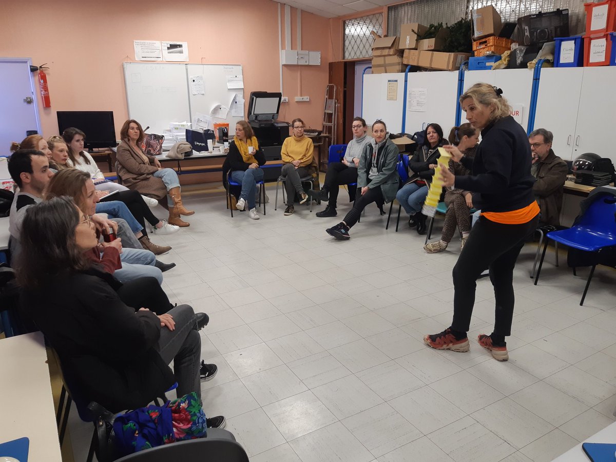 UsepTreize's tweet image. Animation pédagogique sport inclusif du 27 mars à la figone avec #usep13 #ecolelafigone