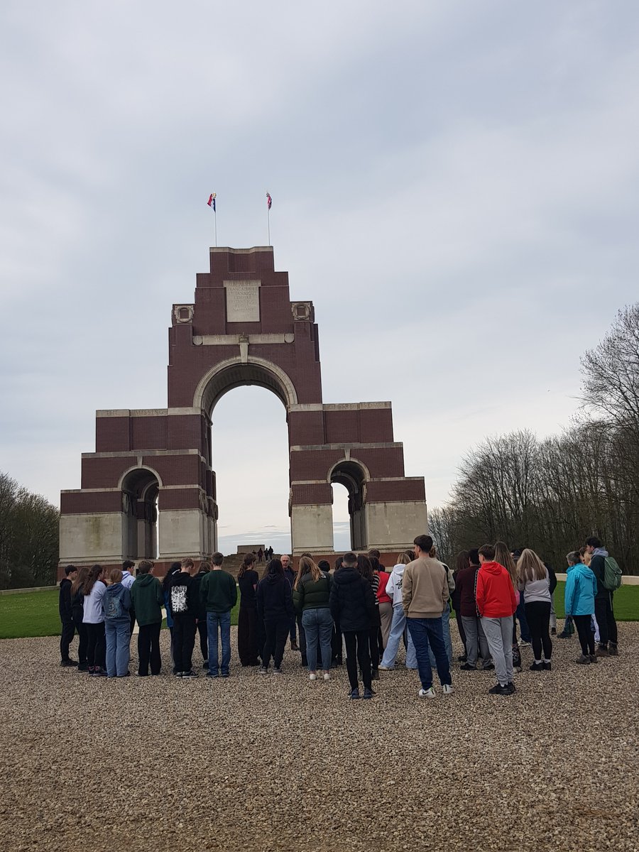 Newton Abbot College tweet media