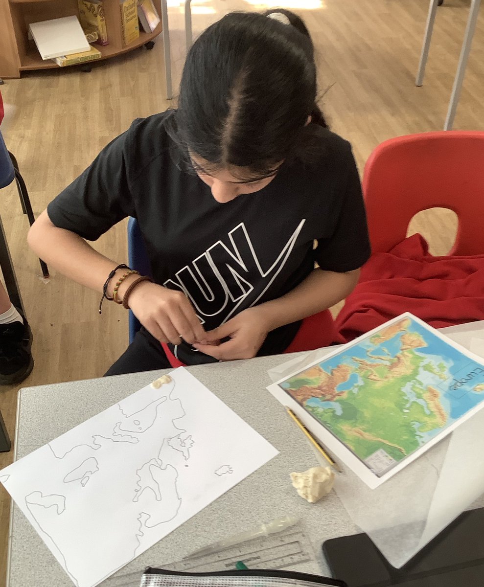 Peel Park Primary School Accrington tweet media