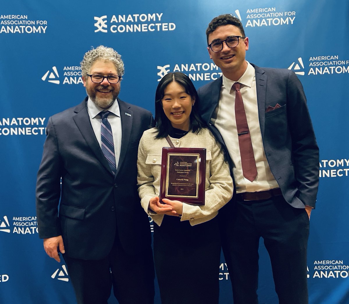 Congratulations to Cat Wang, recipient of the Anatomical Sciences Education Early Career Publication Award, and her mentor Dr. Sean McWatt!   #AnatomyConnected24 #Anatomy24