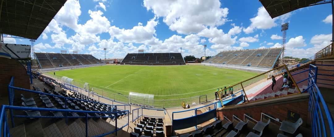 Rufaro Stadium the Ceremonial home of Football is back the turf looking fresh! @NormanMaroto @Chakariboy @Dynamosfczw @capsunitedfczw @HMetroSport got big memories in that stadium!