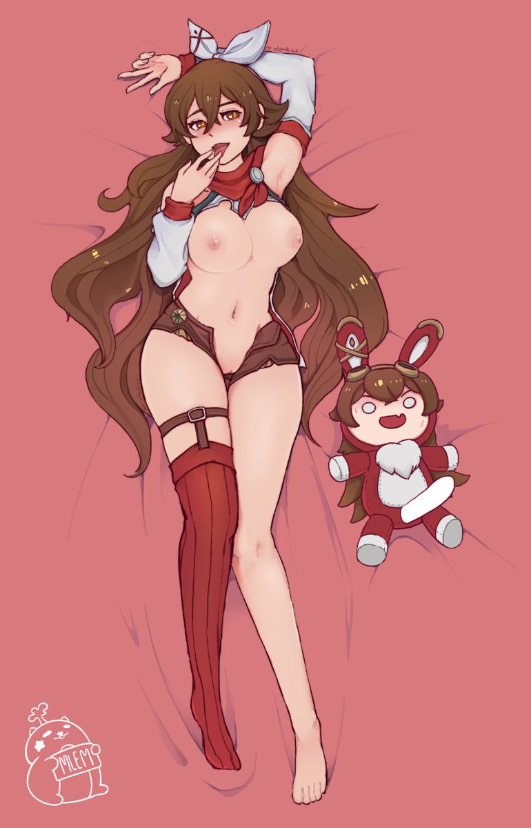 OUTRIDISMS's tweet photo. Seems Amber was getting a little lonely .

. . . Noooo don’t ask her what she’s doin with Baron Bunny — https://t.co/Qu2bgvZsJc
