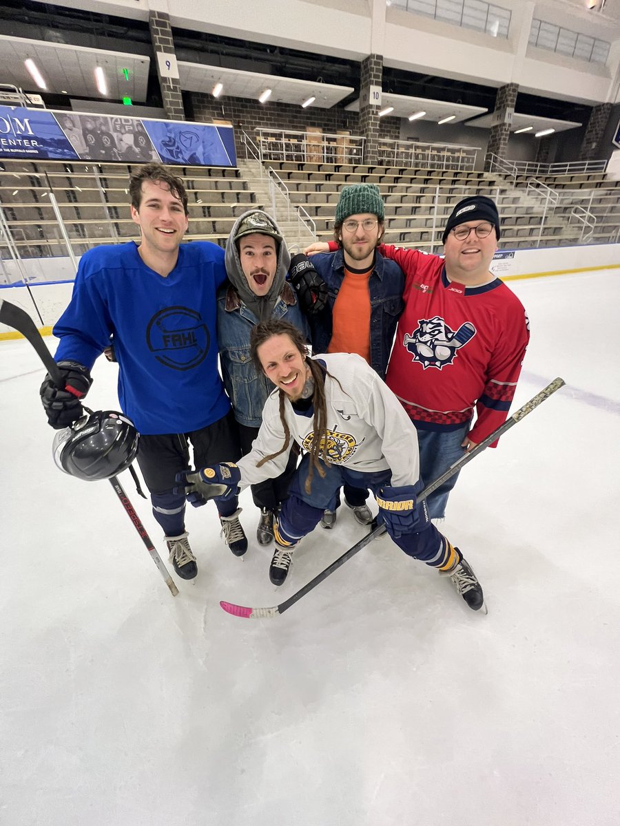 Mom Jeans. ππ (@momjeansca) on Twitter photo Off day in Buffalo was gangsta
Weβre ripping Cinci tonight with one of my fav bands <a href="/palettestaches/">Palette Knife β₯ π¨πͺ</a> and thereβs barely any tix left! See u there? Off day in Buffalo was gangsta
Weβre ripping Cinci tonight with one of my fav bands <a href="/palettestaches/">Palette Knife β₯ π¨πͺ</a> and thereβs barely any tix left! See u there?