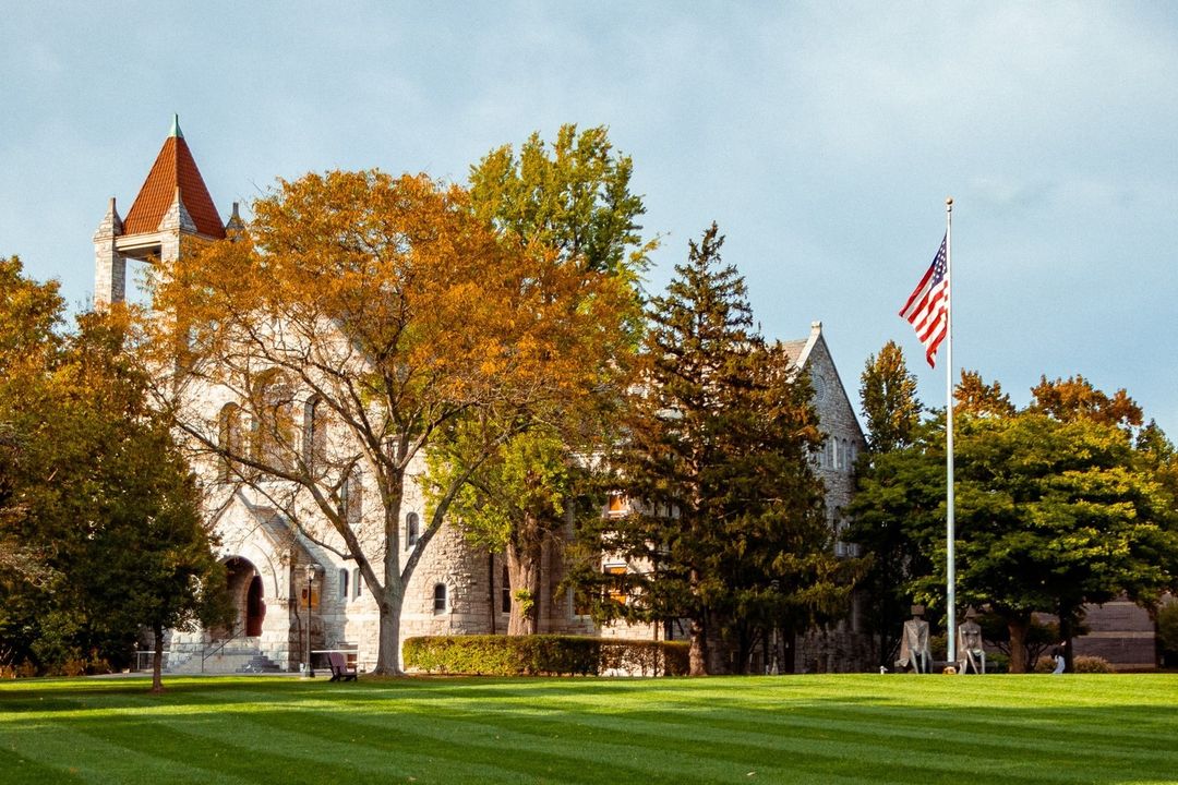 TheSivelGroup's tweet image. Skip the bidding wars and build the home you've always wanted on a stunning lot in Collegeville at 137 E 1 St.

search.thesivelgroup.com/brightmls/3-PA…

#walktoeverything #sellingphillyandbeyond #discoverpa #perfectopportunity #justlisted #onthemarket #montgomery #maturegreenery #discoverpa