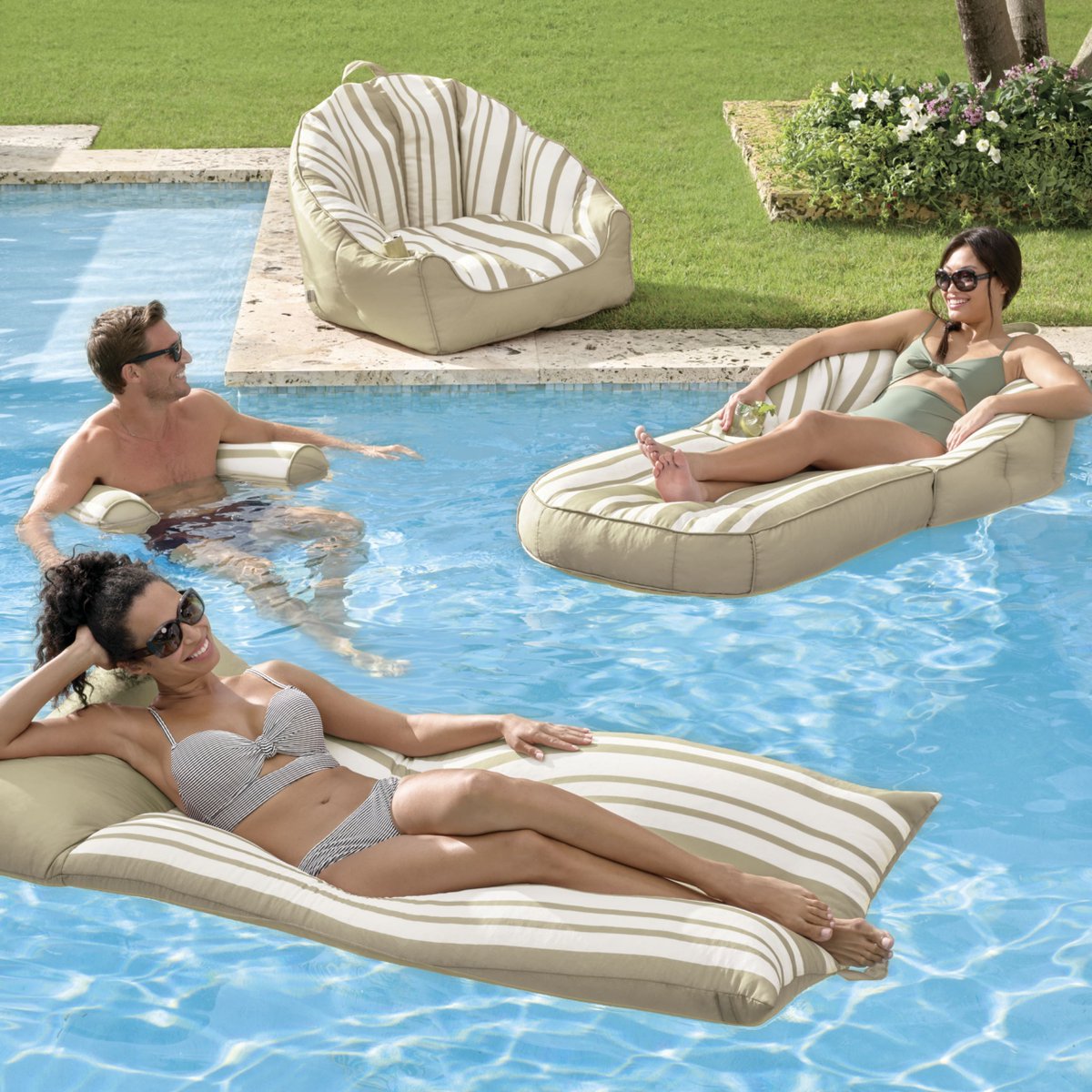Frontgate's tweet image. Our summer styles have dropped! Head to our site to discover warm weather favorites! 
.
.
.
#poolfloat #pooldecor #pool #outdoordesign #outdoorfurniture #backyardinspo