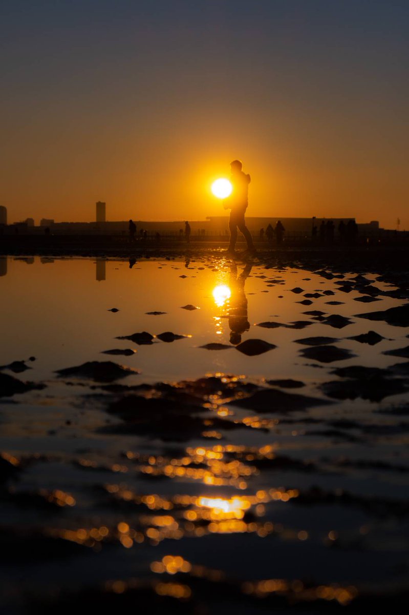 Cameraruno's tweet photo. #画像を4枚晒したらrtがきてフォロワーがぶわーって増えると聞いて 

夕焼け・朝焼けを撮るのが好きです！
フォローしていただけると嬉しいです💫

#FUJIFILM #XT3
#CANON #EOSm3
#Sunset #Sunrise
#写真好きな人と繋がりたい https://t.co/0adfVp7Ndq