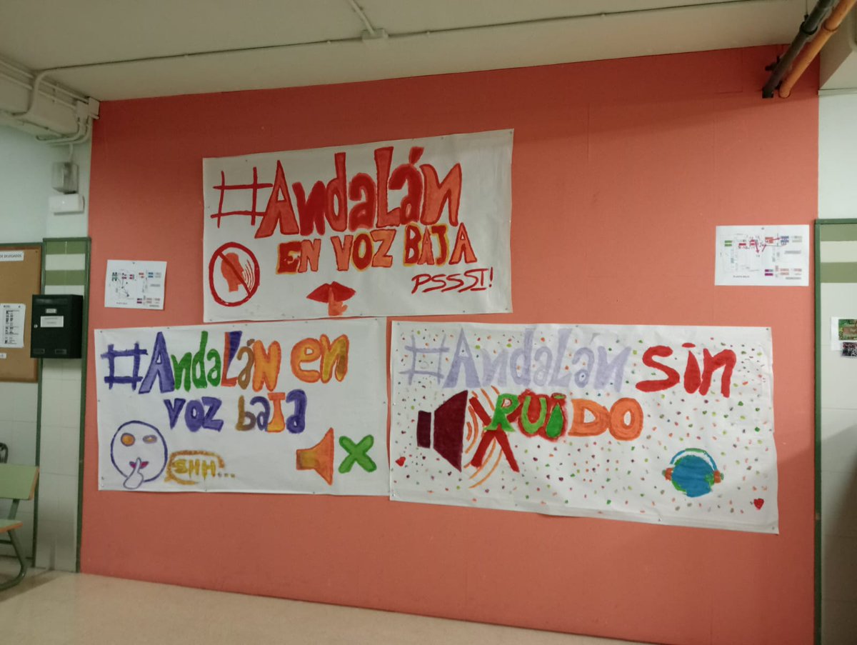 AndalnConviven1's tweet photo. Aula abierta @IES_Andalan ha organizado en la feria Andalán un taller de sensibilización sobre la contaminación acústica en el instituto. 
#andalanenvozbaja
#andalanbajalavoz
#andalansinruido
@Deine_Sped
@PilarCasamian https://t.co/3g6Tr3Aqyp