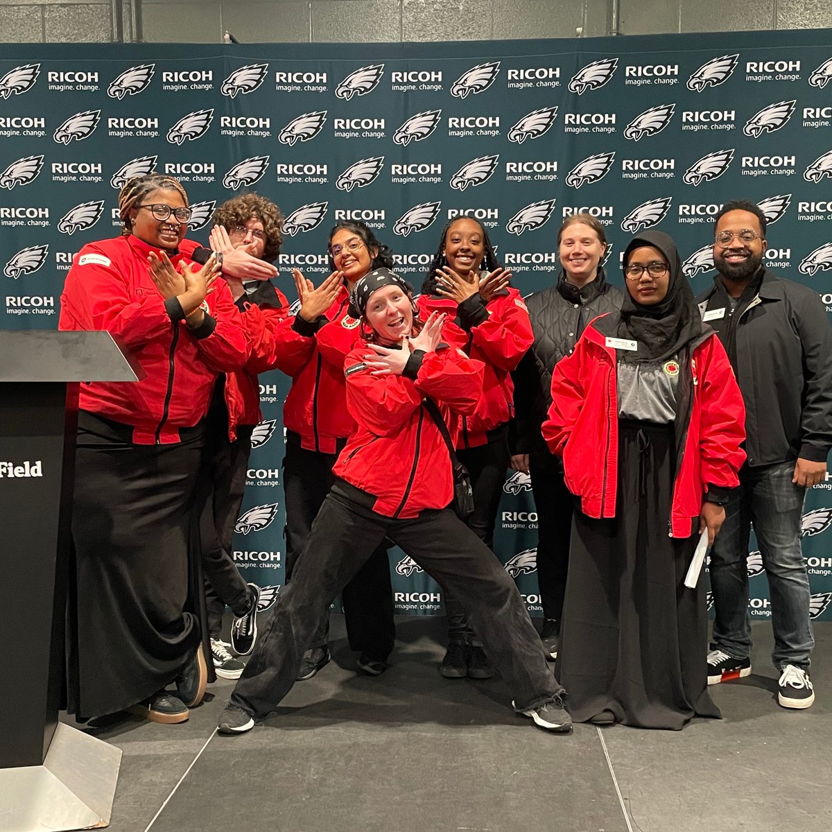 Our @southwarkschool team recently scored a touchdown with a behind-the-scenes tour of Lincoln Financial Field, home of the @Eagles! Huge thanks to our Team Sponsor, @lincolnfingroup, for this incredible experience.