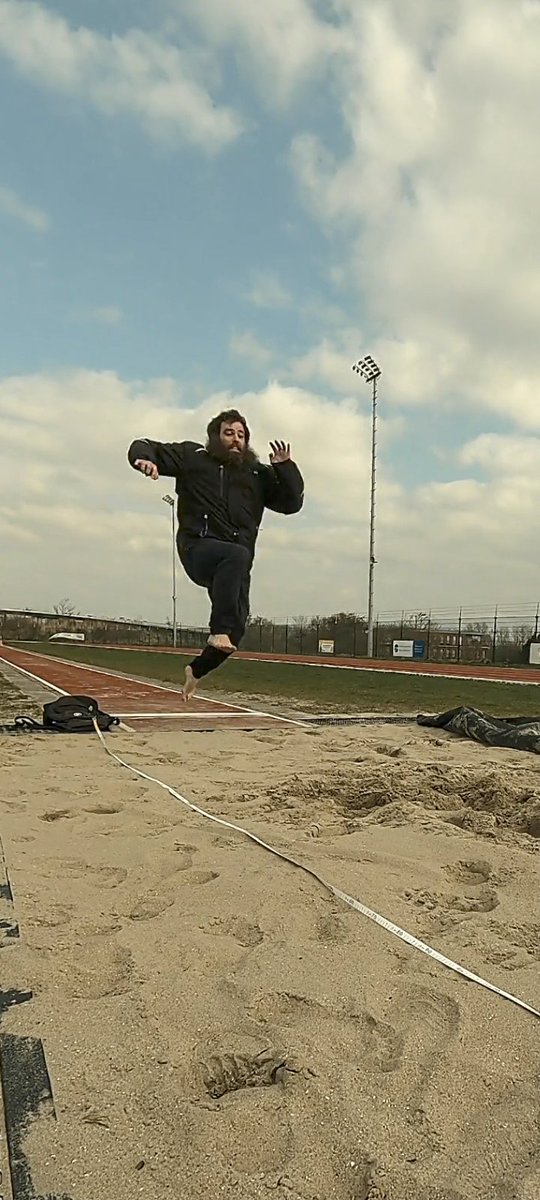 JefKPhotography's tweet photo. Athletics, track and field, long jump training.
#longjump #longjumps #jumping #jump #jumps #athletics #trackandfield #athleticspictures #athleticspics #image #sport #sports #sportsimages #training #trainingspictures #sportstraining #picture #pictures #pic #pics #sportsman https://t.co/iHQMYmXzvj