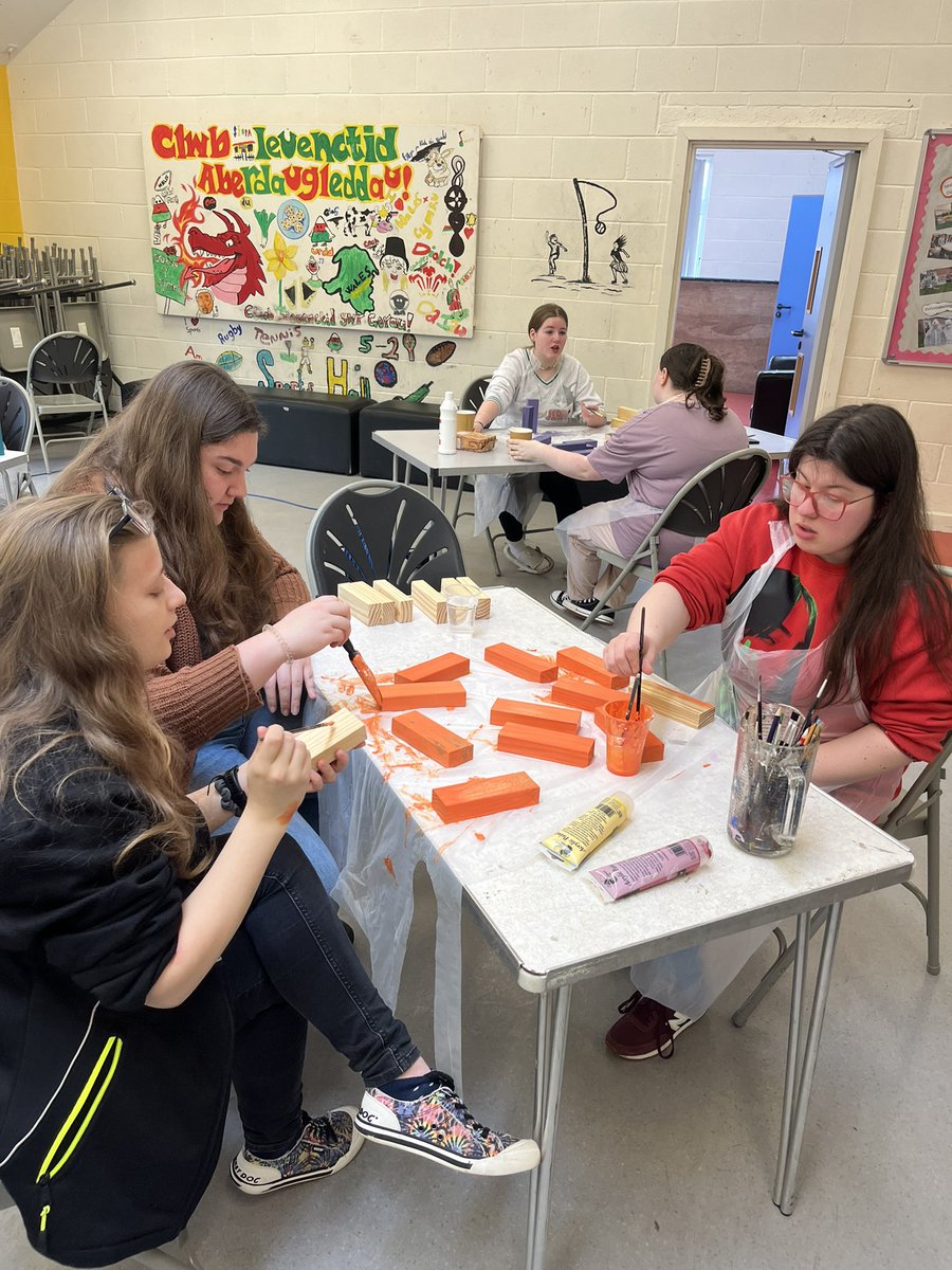 PembsCYPRO's tweet image. 🧠🧩Pembrokeshire Youth Assembly got today to start the creation of their mental health literacy resource! This is in result of their ‘What Matters to You?’ consultation.