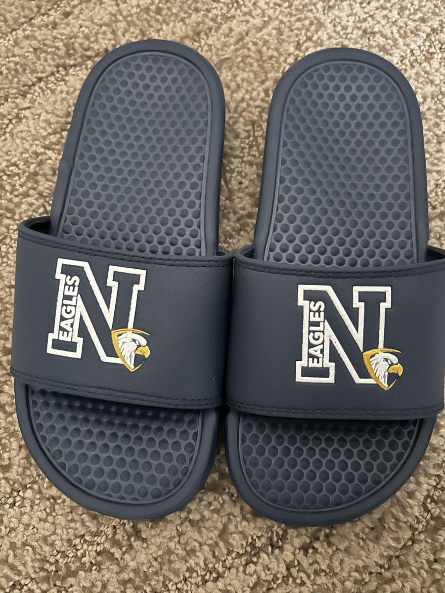 prideslides's tweet photo. The Northvale Eagles are sliding into Spring with 3 clean colorways! 😎
#customslides #customclogs #promotionalproducts #promo #swag #spiritwear #teamapparel #teamgear #fundraisingideas #fundraiser #customsandals #customslidesandals #teamslides https://t.co/WxoDXRkUyW