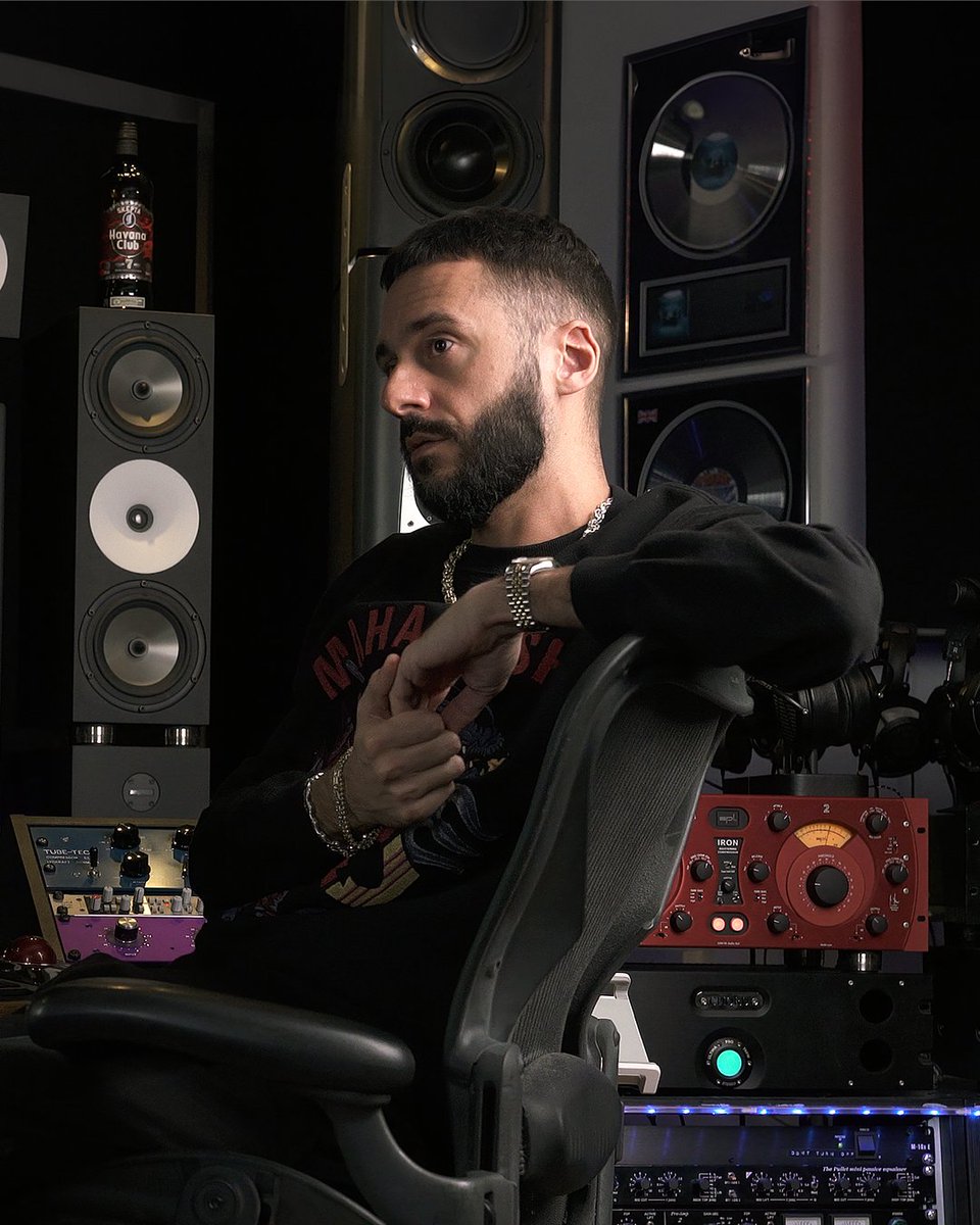 Join Michalis ‘MsM’ Michael for a Mixing Masterclass from July 8-11 in Paris, France. Participants will gain unparalleled access to MsM’s innovative approach, which enabled him to collaborate with Skepta, Drake, Ed Sheeran and many more. Apply now: mwtm.com/apply