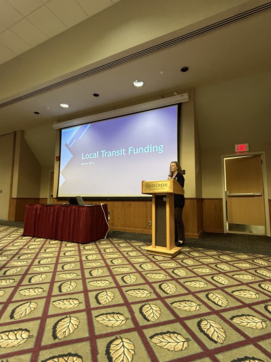 NEORideTransit's tweet photo. NEORide attends the 2024 Small Operators Summit at Deer Creek State Park Lodge and Conference Center. Congratulations to Carlell Howard for receiving a certification for the completion of Ohio Transit Academy! 🚍🤗 #SmallOperatorsSummit

@seat_us , @ODOT_Statewide https://t.co/swaVVZx4qu