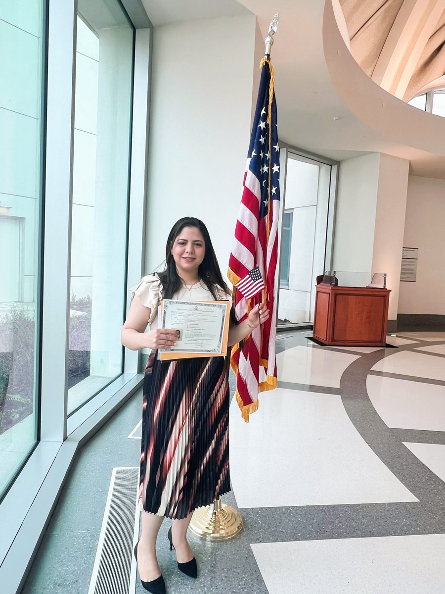 We love highlighting the #achievements of our #adultlearners, and today is no exception. Rania, who is learning English at First United Methodist, recently got sworn in as a U.S. citizen! She is ecstatic, and so are we. Congratulations, Rania, from all of us here at RTS!