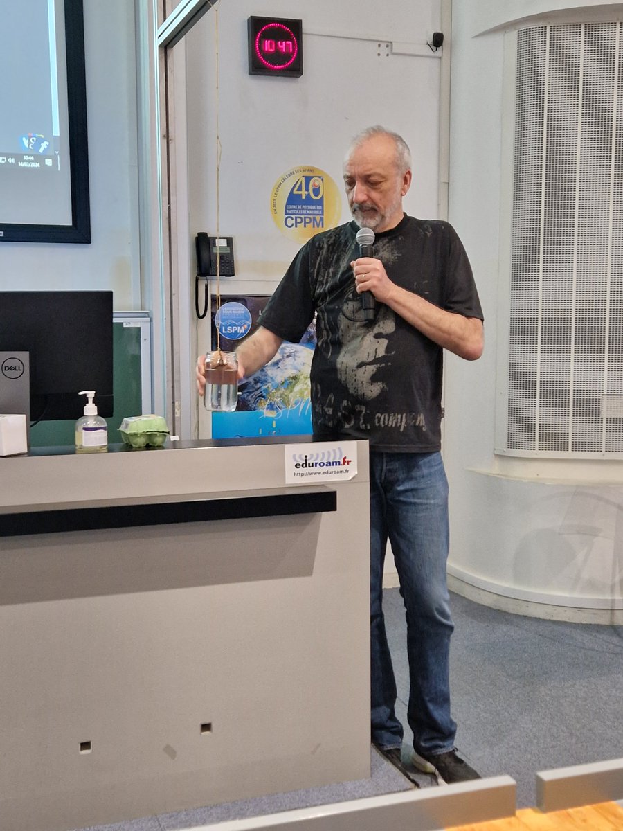 CPPMLuminy's tweet photo. Merci à Fabrice Feinstein #CPPM, pour nous avoir présenter les initiatives novatrices de Marie Curie, comme ses actions d'’enseignement des sciences aux enfants. Ex : expérimentation de l’œuf qui flotte dans de l'eau salée !
👇
https://t.co/u27Q9V7JqH
@CNRS_IN2P3 @institut_curie https://t.co/0ECDiW2GFb