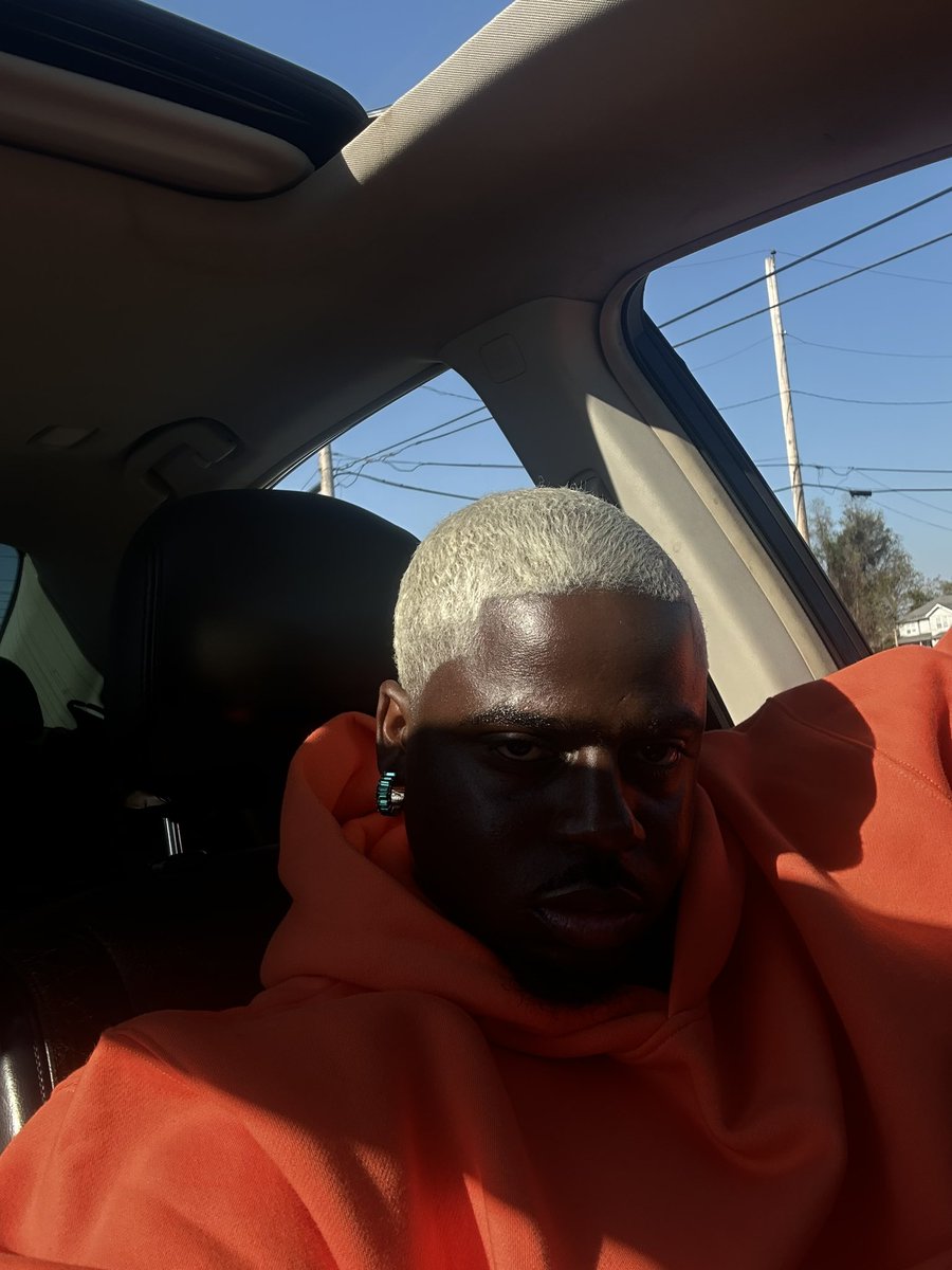 CVLTIVATED93's tweet image. 🍊🌿- Selfie Dump 📸