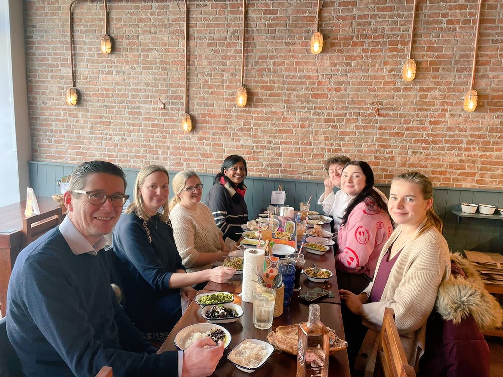No excuse needed for the <a href="/PrepareKC/">PrepareForKidneyCare</a> and <a href="/H4RT_UK/">H4RT</a> teams to get together for lunch. Great to see everyone 😋 🍽