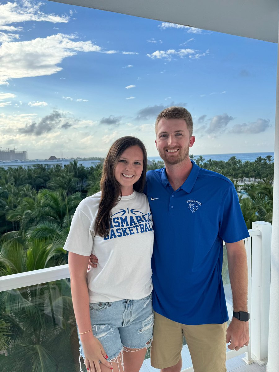 I am excited to announce that I have been hired as the Head Boys Basketball Coach at Bismarck School District! Thank you to everyone at Bismarck for believing in me and giving me the opportunity to take over the boys basketball program! I can’t wait to get to work! Go Lions!