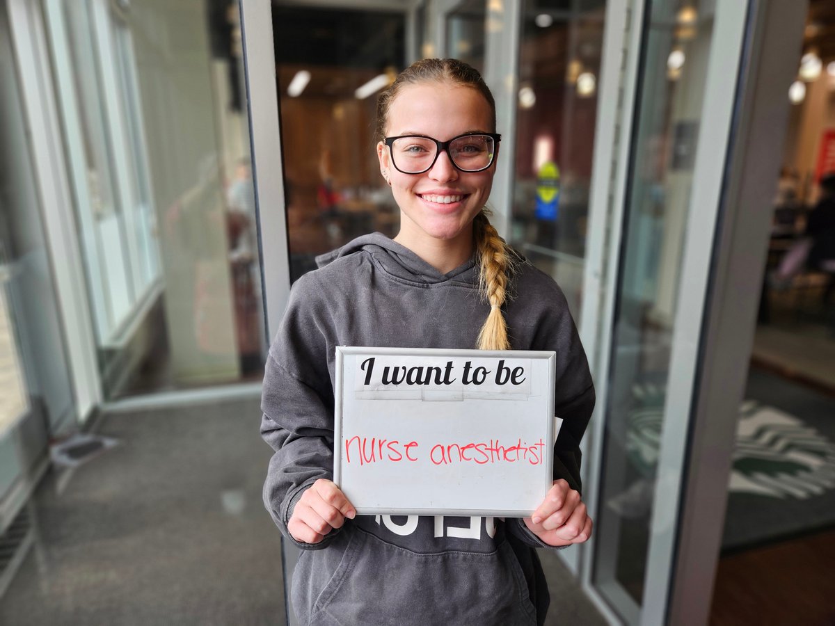 Evy Moore wants to become a nurse anethetist. 📷📷 What do you want to do when you graduate? We can help! #YourFutureStartsHere