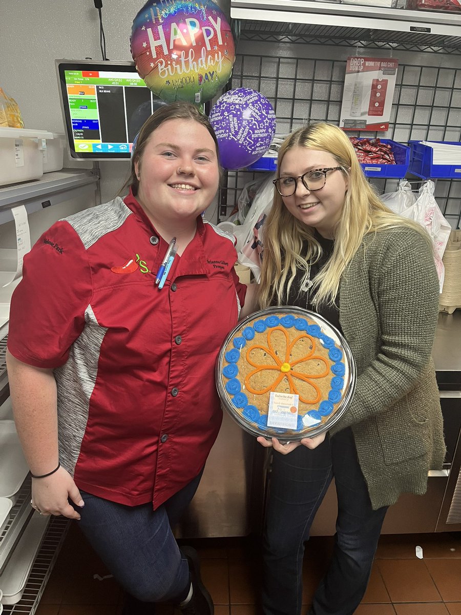 Mark Armstrong (@markarm1958) on Twitter photo Chilis 🌶️ Melrose Park training support this week… what an awesome group of TMs and Trainers! It’s raining ATLs and birthday celebrations this week! This team is growing new 🌻Chili’s guests like sunflowers! <a href="/MidwestChilis/">Midwest Region - Chili’s</a> <a href="/NicholasBPaxton/">Nicholas Paxton</a> <a href="/swh7668/">Scott Hermann</a> <a href="/LynAj4/">Lyn Jones</a> Chilis 🌶️ Melrose Park training support this week… what an awesome group of TMs and Trainers! It’s raining ATLs and birthday celebrations this week! This team is growing new 🌻Chili’s guests like sunflowers! <a href="/MidwestChilis/">Midwest Region - Chili’s</a> <a href="/NicholasBPaxton/">Nicholas Paxton</a> <a href="/swh7668/">Scott Hermann</a> <a href="/LynAj4/">Lyn Jones</a>