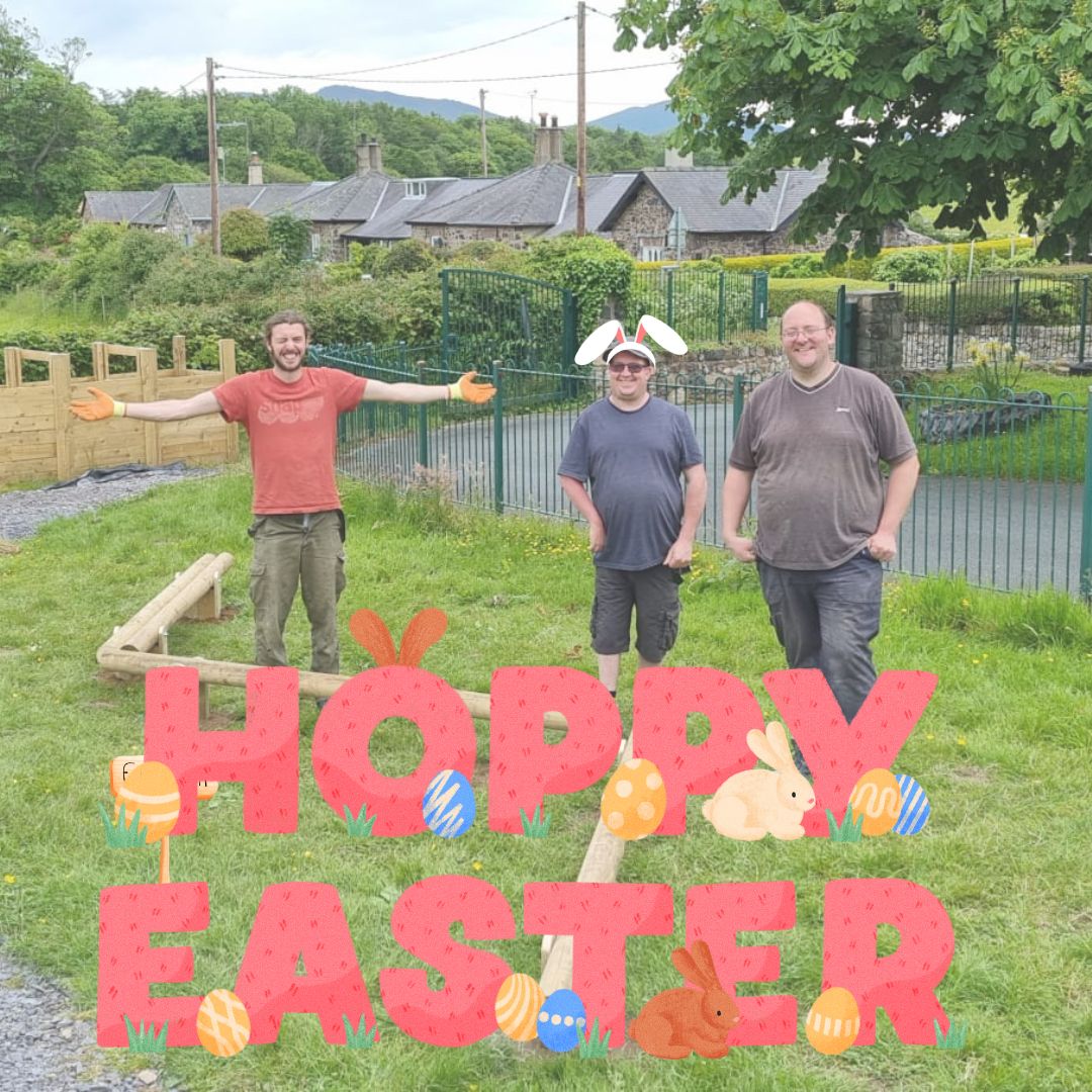 Happy #Easter to our followers 🥚🐣 - Pasg hapus i'n dilynwyr 🥚🐣