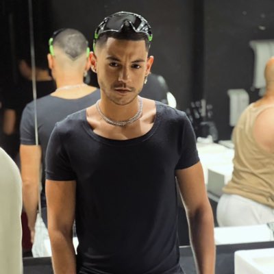 mtheusvs_'s tweet photo. #NovaFotoDePerfil https://t.co/mESzznZAaI