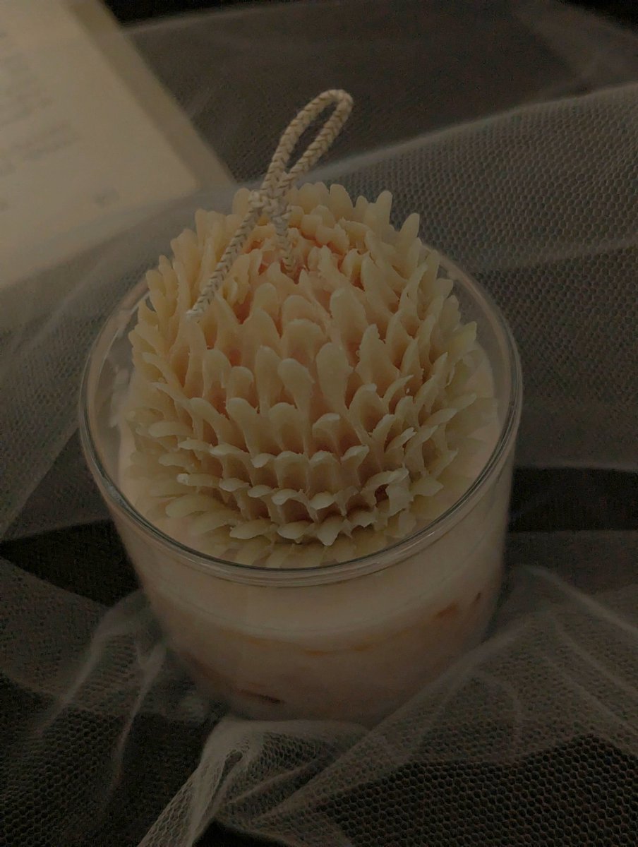 MailDona's tweet photo. 失敗から生まれた名も無き花のキャンドル🕯

 #キャンドル 
 #キャンドルアーティスト 
 #ハンドメイド 
 #ハンドメイド作家 
 #失敗から学ぶ
 #インテリア雑貨 
 #アロマキャンドル 
 #アロマ 
 #名も無き花 
 #ろうそく 
 #花が好き 
 #candle https://t.co/jQH9h8ghcO