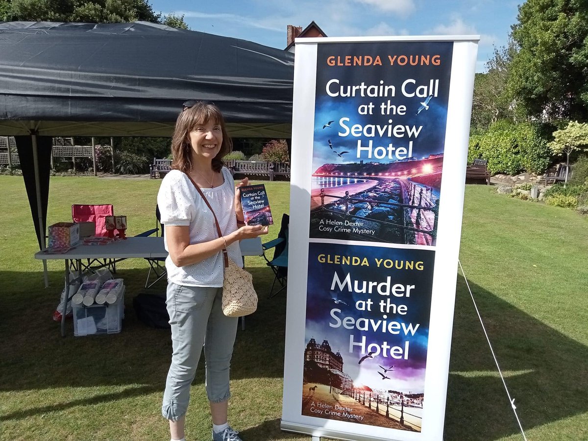 It's #WorldTheatreDay so we are giving a wave to @flaming_nora who featured @scarboroughspa in her first Scarborough set cosy crime novel 'Murder at the Seaview Hotel' whilst her second 'Curtain Call at the Seaview Hotel' went behind the scenes of a theatrical murder mystery!