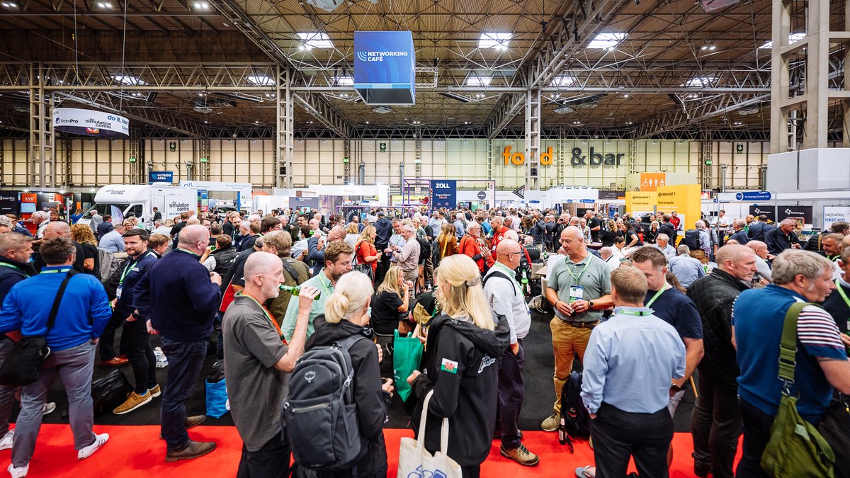 🚨 Don't miss out on The Emergency Services Show, taking place from 18-19 September 2024, at the NEC Birmingham. Join us for two action-packed days to connect with fellow blue light professionals. Register your interest now 👉 hubs.la/Q02qMjY00 #ESS2024