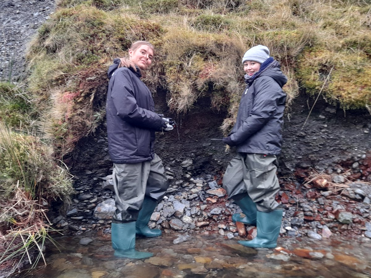 🗞 NEWS: Xaverian Geography students explore ancient glacial movements in the Lake District Read more 👉 tinyurl.com/bdfsvpye