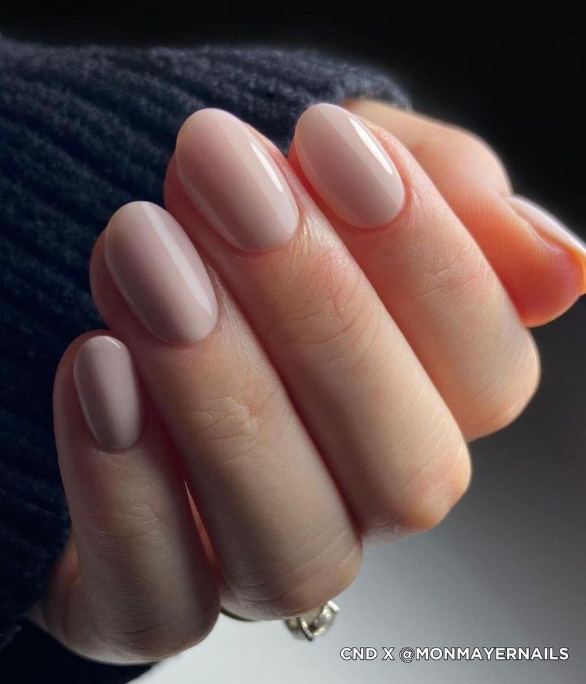 Δημιουργήστε υπέροχα milky nude nails με τις αποχρώσεις Backyard Nuptials και Unmasked της CND  😍
@monmayernails
.
✔️Διαθέσιμες σε #CNDShellac Gel Polish &amp; #CNDVinylux Long Wear Polish στο creativegroup.gr
.
#cndgreece #creativegroup