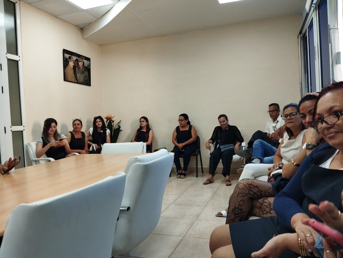 SSDTLTDirec's tweet image. Inicia la jornada con matutino abordando las principales noticias y efemérides, orgullosos por las ponencias de los trabajadores de la DTLT Ing. Elio Ávila y Yanela Rdguez en el recién concluido #XISimposioInternacionaldeTelecomunicaciones #Informática2024 #UnidosXCuba