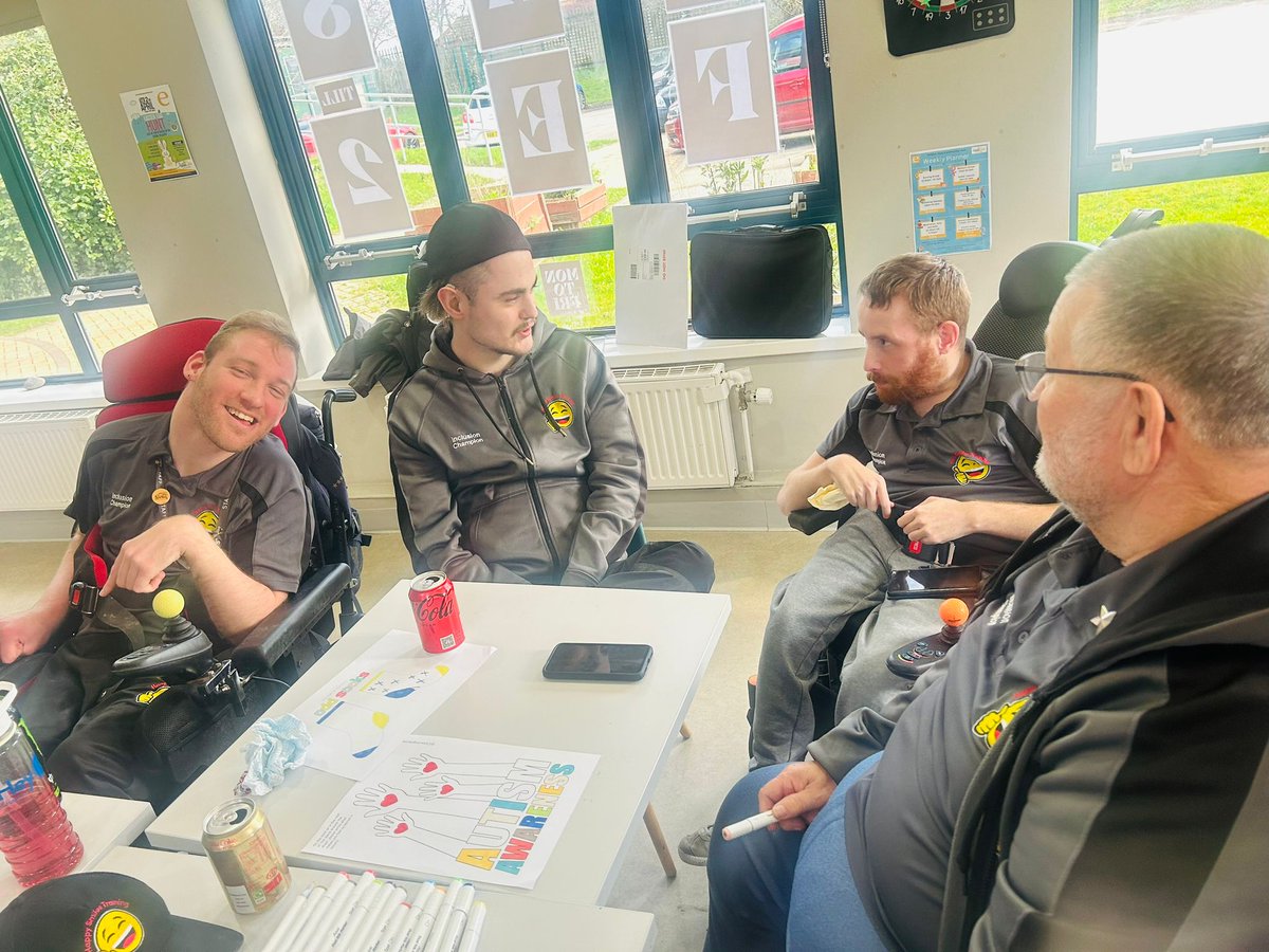 We’re over 80% women-led but that doesn’t mean we don’t celebrate all of the men in our team too! 😁👍 🗣️ Here’s Haydn, Kurt, Jordan and Bob chatting during last week’s Realise Your Potential session - thanks for all your hard work 👏🙌