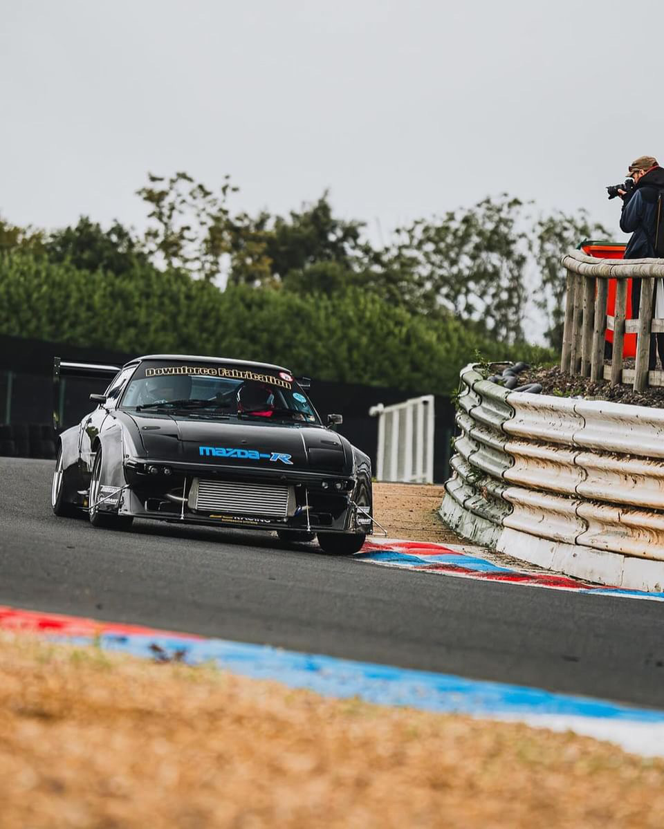 AlconUK's tweet photo. Sam Carr's Alcon equipped 1983 Mazda RX7 will be competing in the full season of Time Attack UK this year and it looks incredible 🔥
#Alconbrakes #WhatsStoppingYou #timeattackuk https://t.co/HOMkKaoske