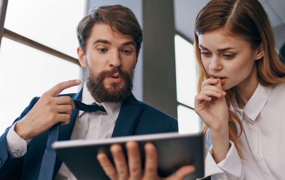 Accompagner son entreprise vers une transition digitale n'est pas toujours évident 💻​
Sur le blog, on vous donne 5 conseils pour digitaliser votre entreprise ➡️ hiscox.fr/blog/comment-d…