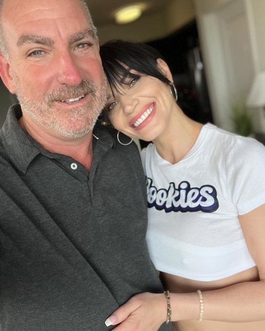 Let&rsquo;s get down to business with Anya Volkova. #anyavolkova https://t.co/2w2uMGIhZj<a href="/tag/anyavolkova"class="tags"><span>#anyavolkova</span></a>